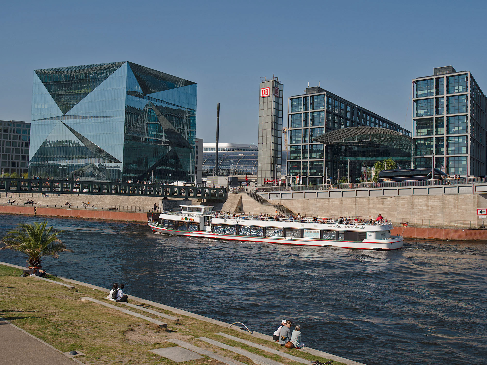 Sonntagsbrunch auf der Spree